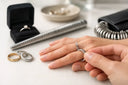 Qué talla de anillo comprar sin fallar