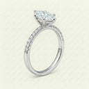Anillo marquisse fancy en oro blanco, vista tres cuartos